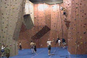 indoor-rock-climbing-1a