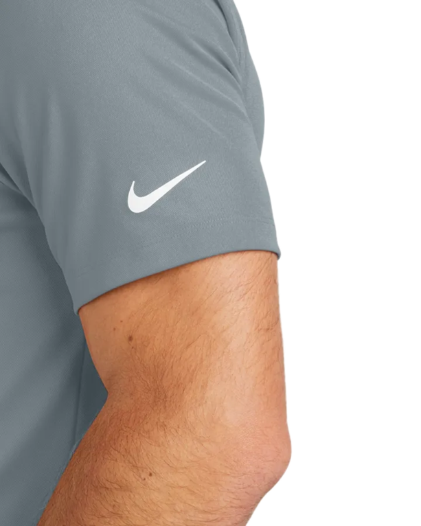 Closeup of a NKDX6684 Nike Victory Solid Polo