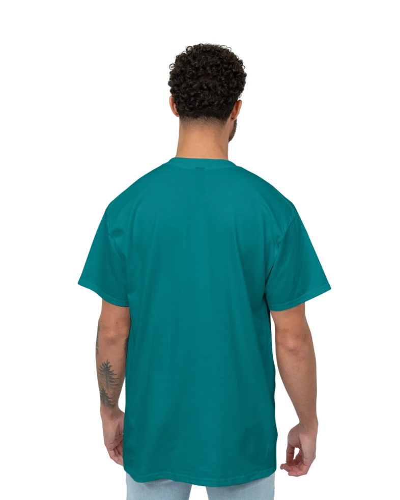 Image of a model wearing a 2000 Gildan Ultra Cotton Tee