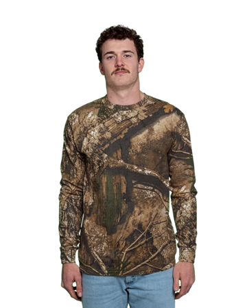Model wearing a 3981 Code V Realtree Camouflage Long Sleeve T-Shirt