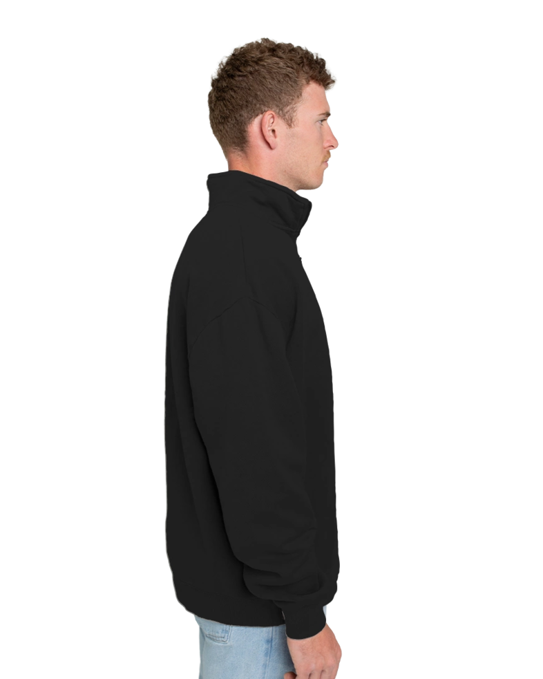 Image of a model wearing a 5167 AS Colour Relax Faded Half Zip