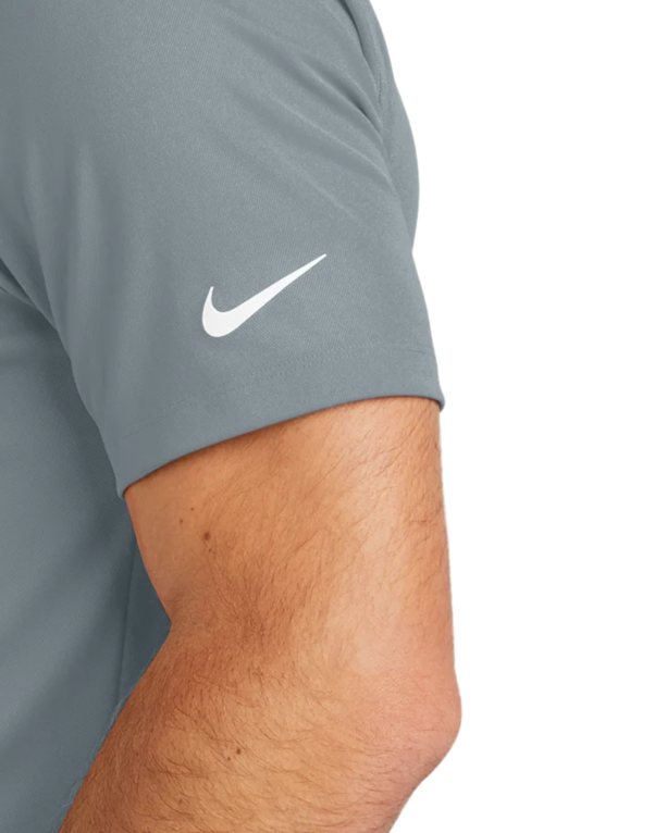 Closeup of a NKDX6684 Nike Victory Solid Polo