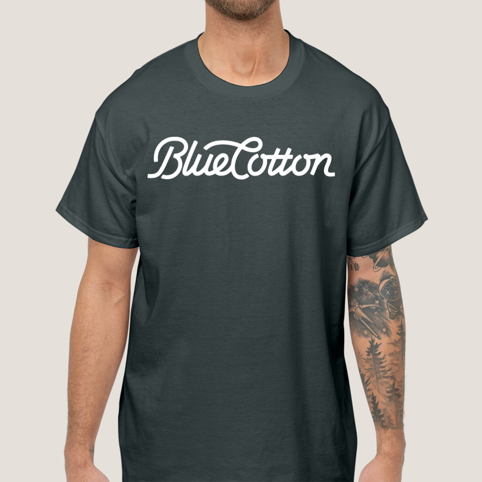 Image of 2000 Gildan Ultra Cotton Tee