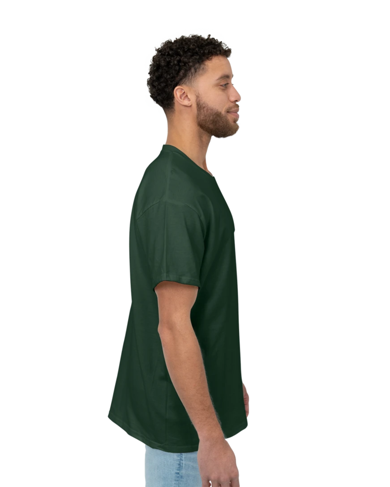 Image of a model wearing a 2000 Gildan Ultra Cotton Tee