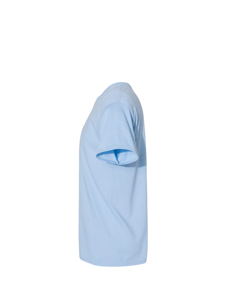 Image of a model wearing a 5170 Hanes ComfortBlend Tee
