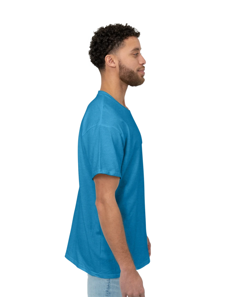 Image of a model wearing a 2000 Gildan Ultra Cotton Tee