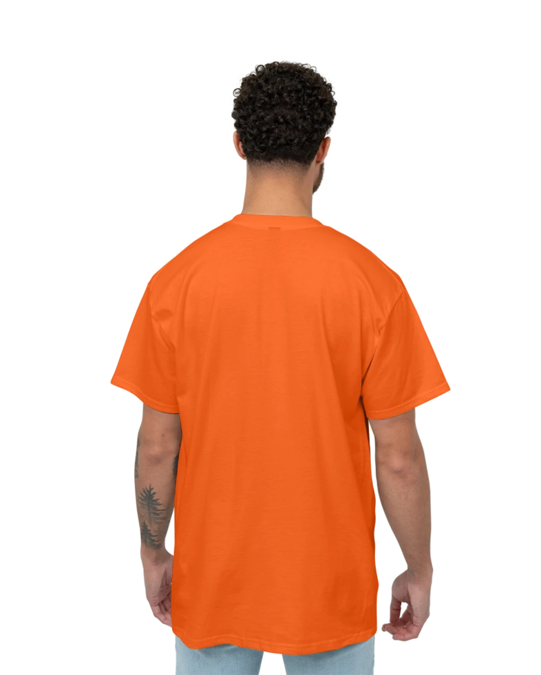 Image of a model wearing a 2000 Gildan Ultra Cotton Tee