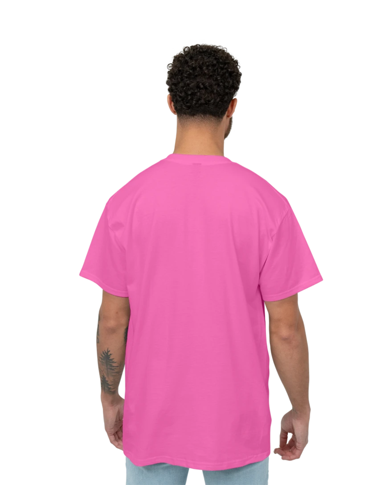 Image of a model wearing a 2000 Gildan Ultra Cotton Tee