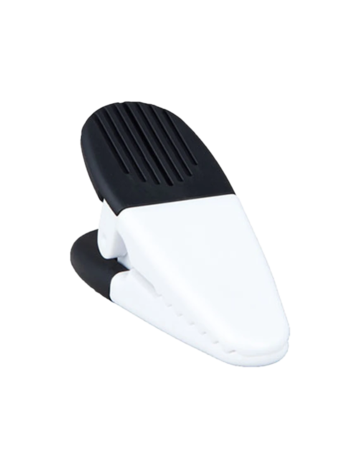 Model wearing a AC1 Magnetic Alligator Clip