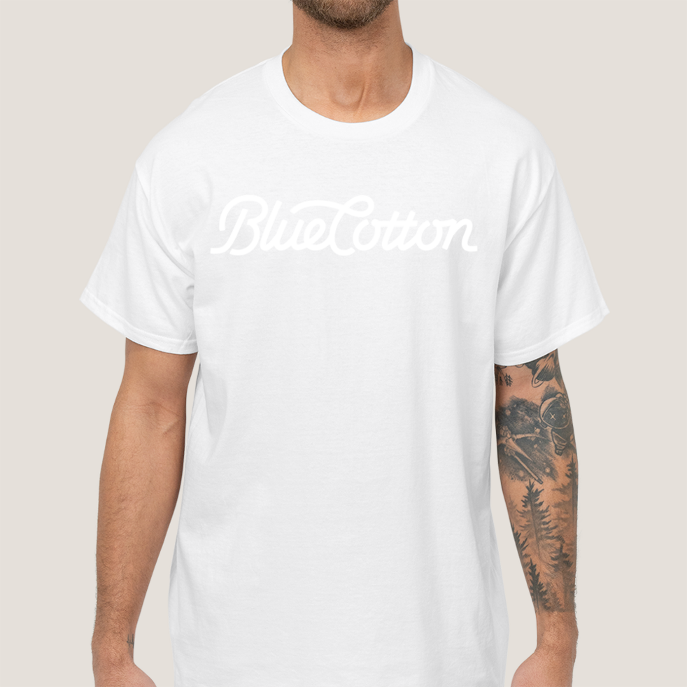 Image of 2000 Gildan Ultra Cotton Tee