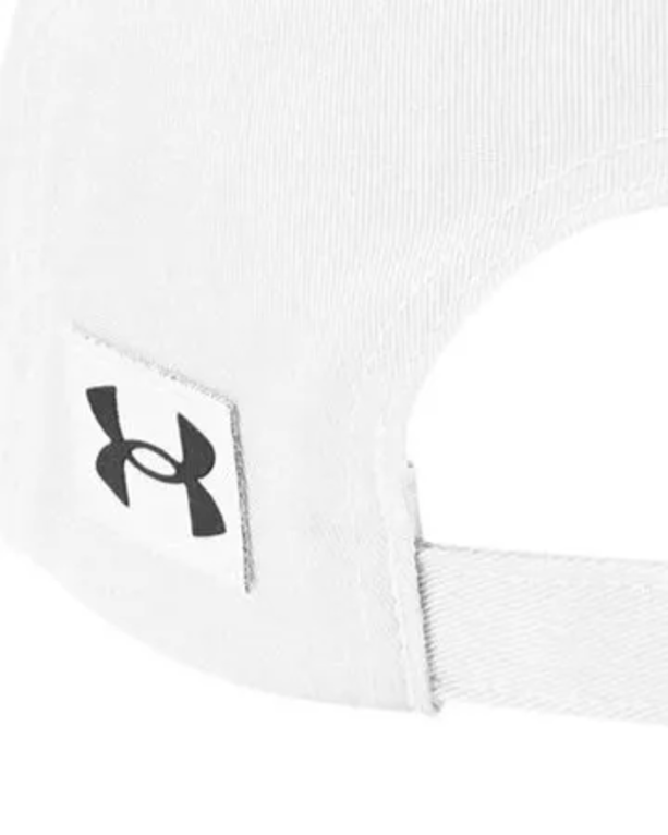 Closeup of a 1369785 Under Armour Team Chino Hat