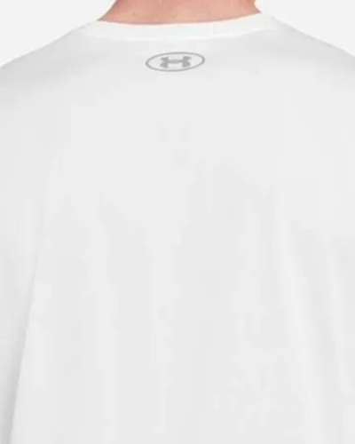 Closeup of a 1376843 Under Armour Men's Team Tech Long-Sleeve T-Shirt